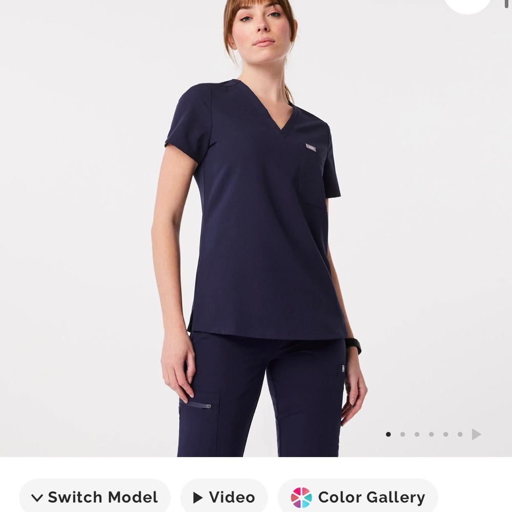 Figs Catarina Scrub Top in Navy